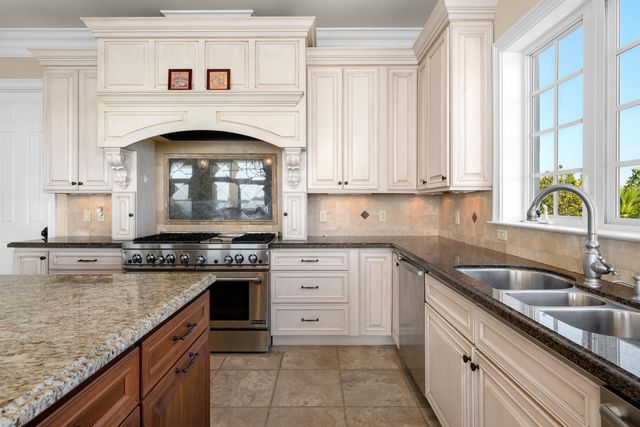 24 Cannon Royal Drive, Shark Key, FL 33040