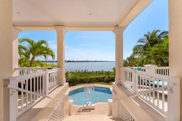 24 Cannon Royal Drive, Shark Key, FL 33040