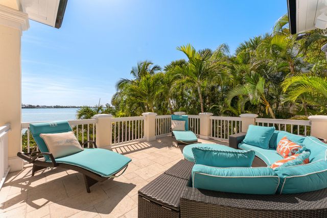 24 Cannon Royal Drive, Shark Key, FL 33040