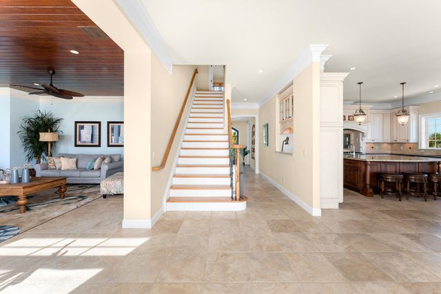 24 Cannon Royal Drive, Shark Key, FL 33040