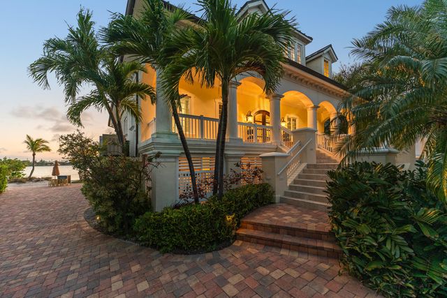 24 Cannon Royal Drive, Shark Key, FL 33040