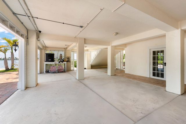 24 Cannon Royal Drive, Shark Key, FL 33040