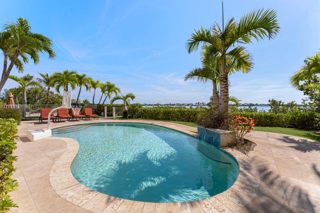 24 Cannon Royal Drive, Shark Key, FL 33040