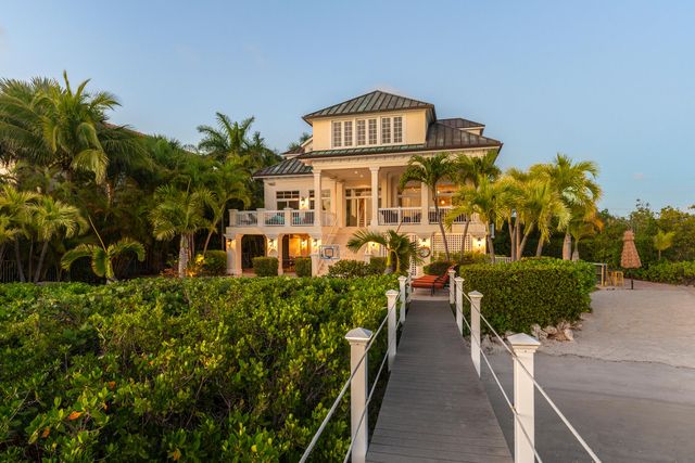 24 Cannon Royal Drive, Shark Key, FL 33040