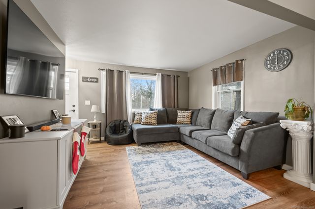 107 Peck Road, Winchester, CT 06098