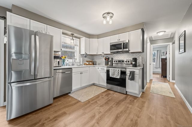 107 Peck Road, Winchester, CT 06098