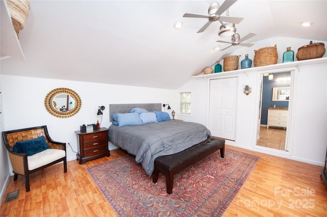 1924 Lamb Mountain Road, Hendersonville, NC 28792