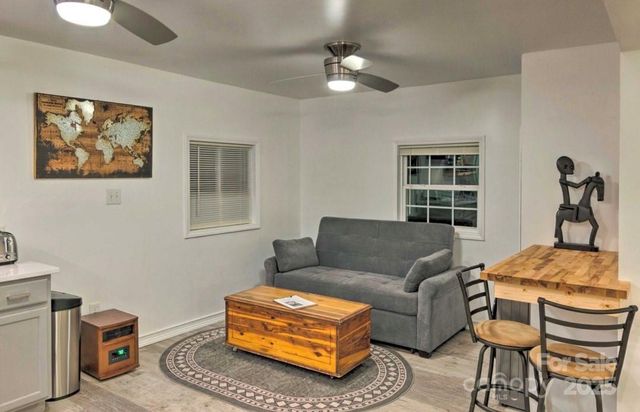 1924 Lamb Mountain Road, Hendersonville, NC 28792