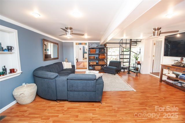 1924 Lamb Mountain Road, Hendersonville, NC 28792