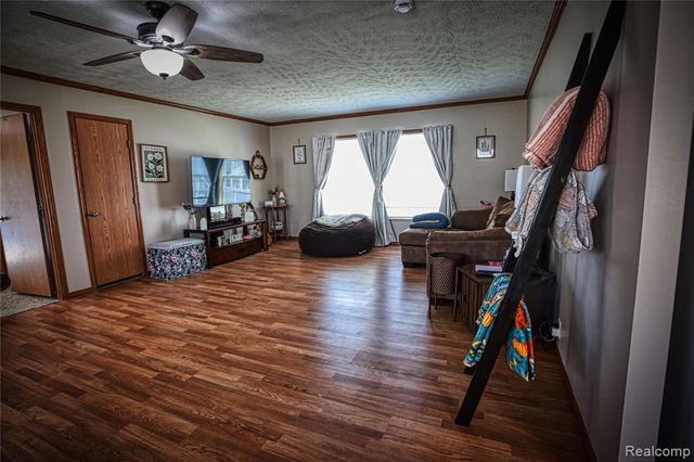 280 Pompano Court, Lapeer, MI 48446