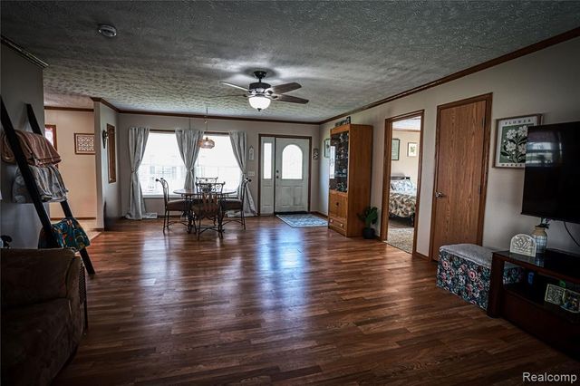 280 Pompano Court, Lapeer, MI 48446