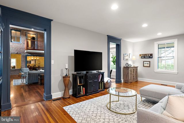7 TWADDELL MILL RD, Wilmington, DE 19807