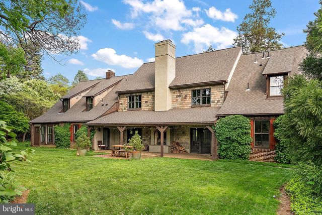 7 TWADDELL MILL RD, Wilmington, DE 19807