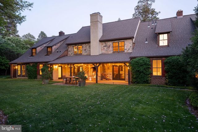 7 TWADDELL MILL RD, Wilmington, DE 19807