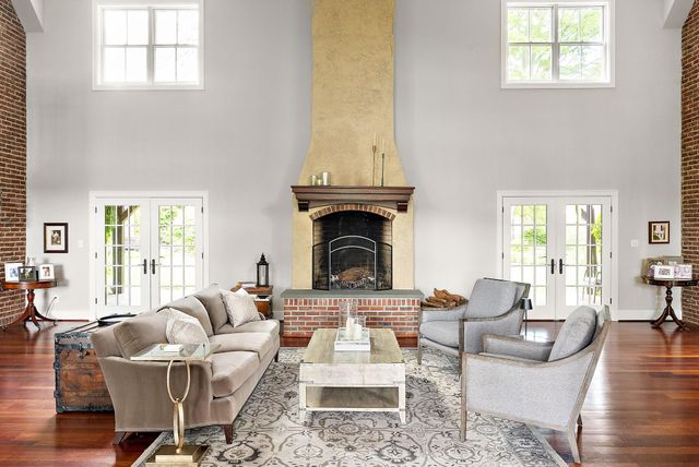 7 TWADDELL MILL RD, Wilmington, DE 19807