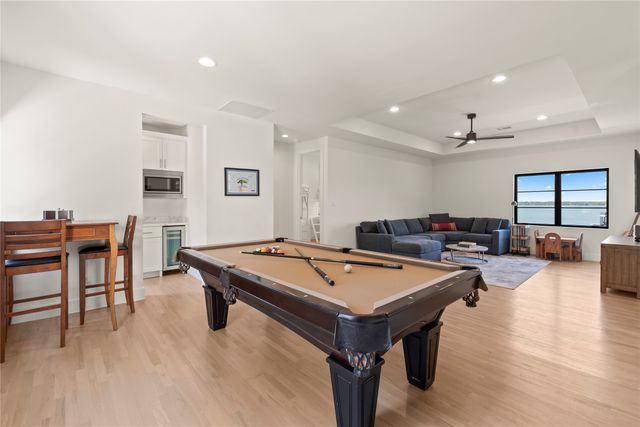 111 Sun Valley, Mabank, TX 75147