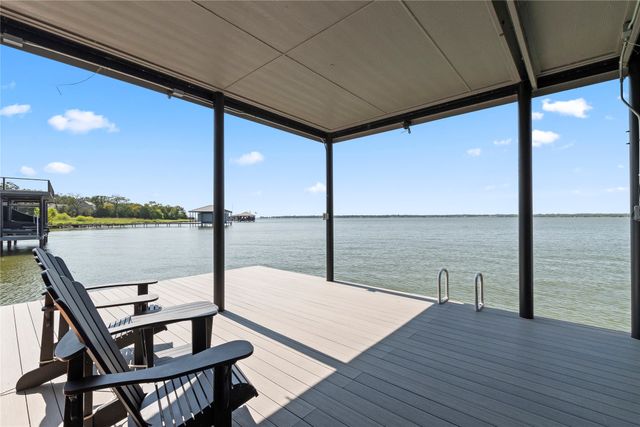 111 Sun Valley, Mabank, TX 75147