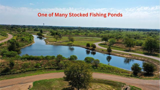 111 Sun Valley, Mabank, TX 75147