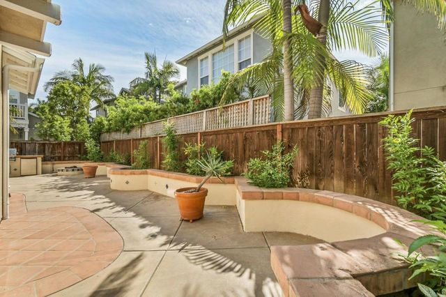 609 Saltgrass Avenue, Carlsbad, CA 92011