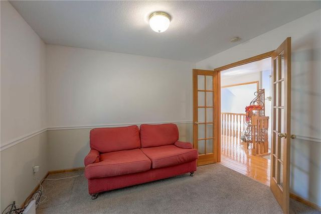 117 Tess Drive, Lee's Summit, MO 64081