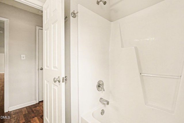 186 Turtle Point Drive, Fuquay Varina, NC 27526