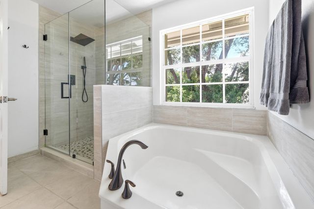 13533 Fountain View Boulevard, Wellington, FL 33414