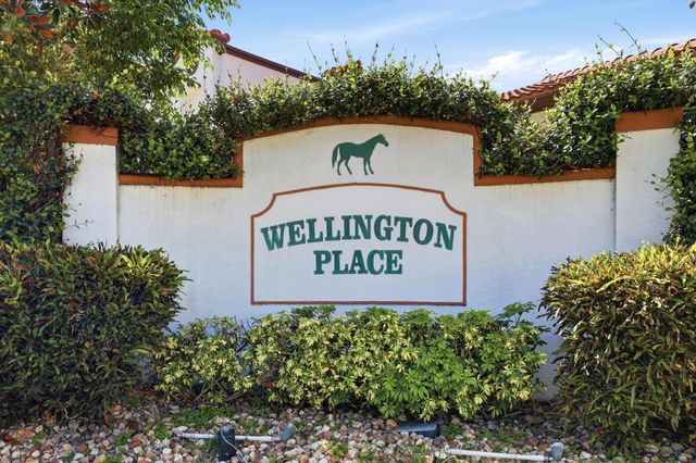 13533 Fountain View Boulevard, Wellington, FL 33414