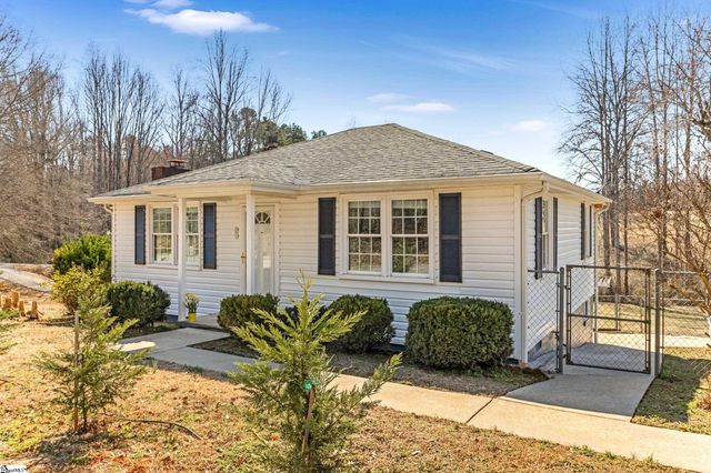 350 Enoree Road, Travelers Rest, SC 29690