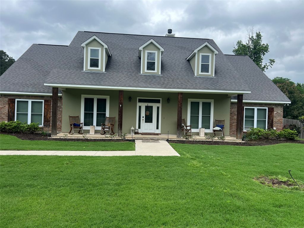 5270 Quad J Road, Shreveport, LA 71107