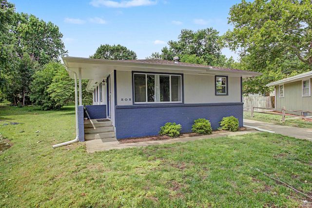 808 Brockman Circle, Manhattan, KS 66502