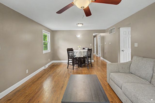 808 Brockman Circle, Manhattan, KS 66502