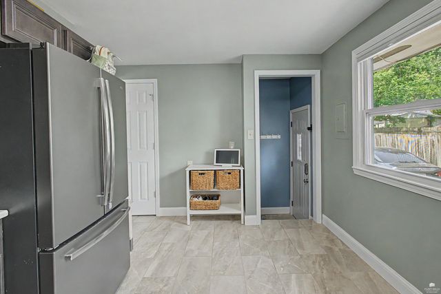 808 Brockman Circle, Manhattan, KS 66502