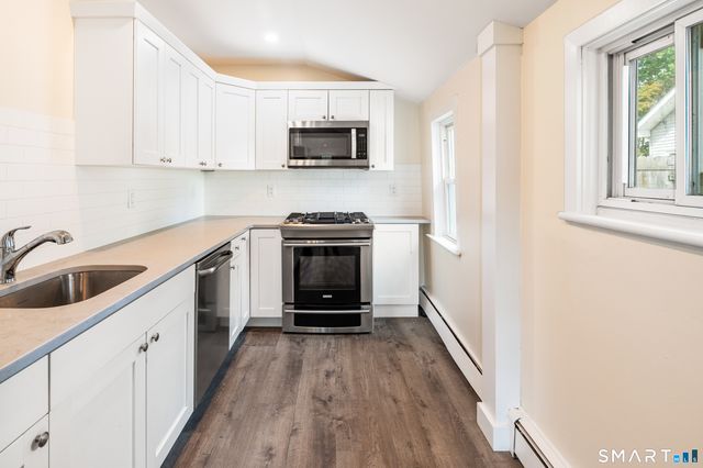 307 Courtland Avenue, Stamford, CT 06906