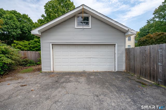 307 Courtland Avenue, Stamford, CT 06906