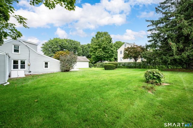 307 Courtland Avenue, Stamford, CT 06906