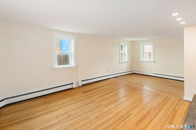 307 Courtland Avenue, Stamford, CT 06906
