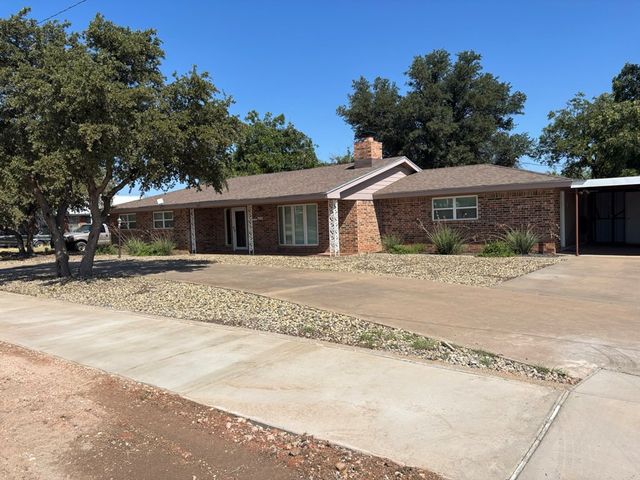 312 W Main Street, Bronte, TX 76933