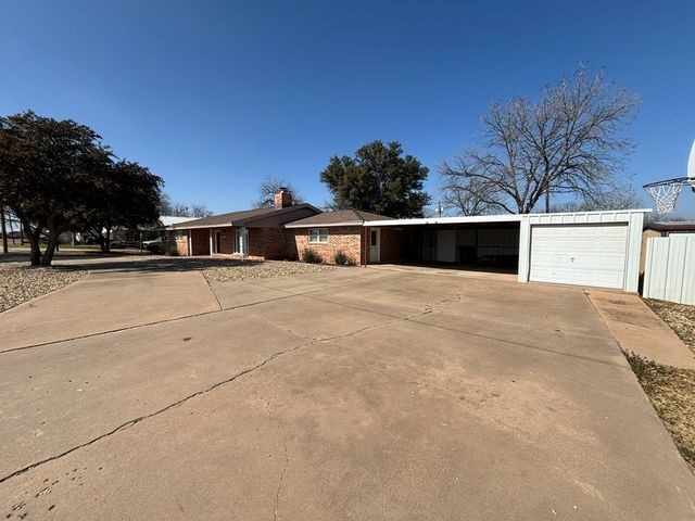 312 W Main Street, Bronte, TX 76933