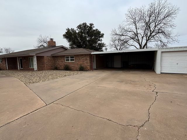 312 W Main Street, Bronte, TX 76933