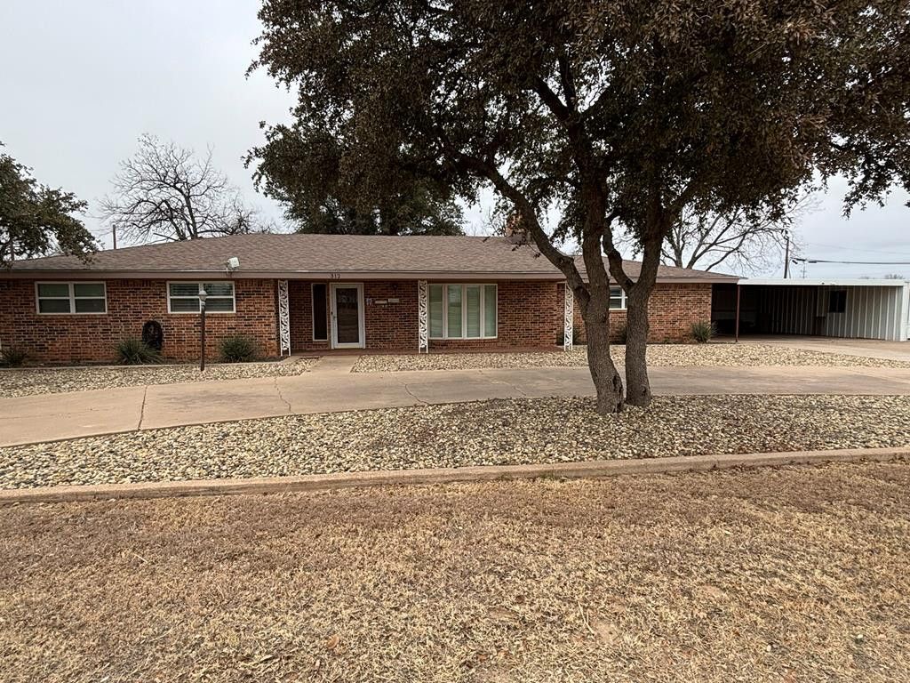 312 W Main Street, Bronte, TX 76933