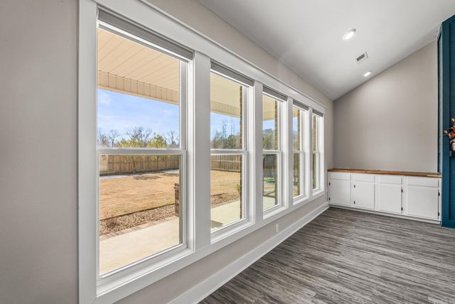 9 Wedgewood Dr, Greenbrier, AR 72058