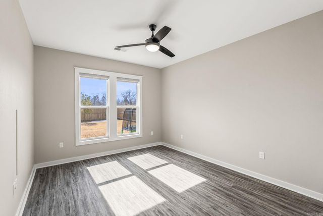 9 Wedgewood Dr, Greenbrier, AR 72058