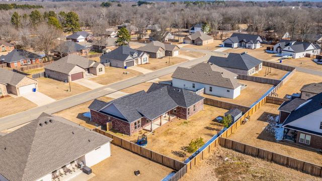 9 Wedgewood Dr, Greenbrier, AR 72058