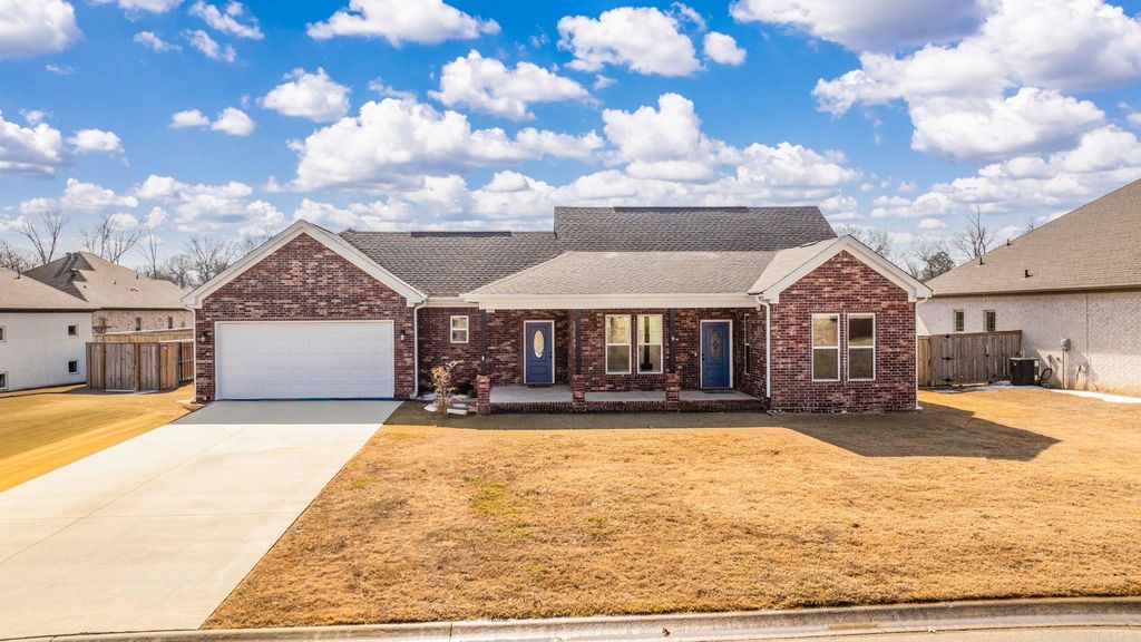 9 Wedgewood Dr, Greenbrier, AR 72058