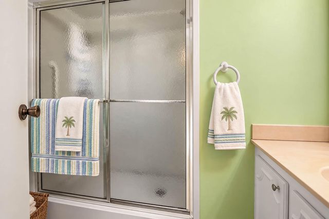 3755 VIA POINCIANA 402, Lake Worth, FL 33467