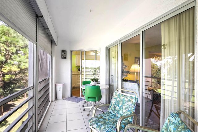 3755 VIA POINCIANA 402, Lake Worth, FL 33467