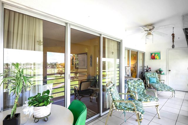 3755 VIA POINCIANA 402, Lake Worth, FL 33467