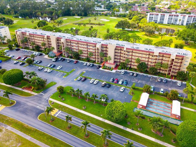 3755 VIA POINCIANA 402, Lake Worth, FL 33467