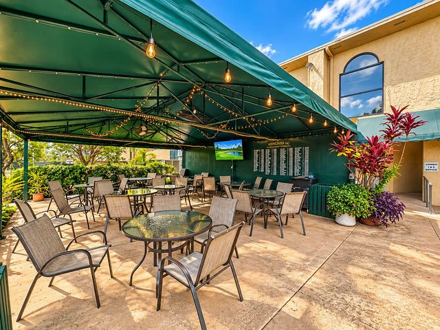 3755 VIA POINCIANA 402, Lake Worth, FL 33467