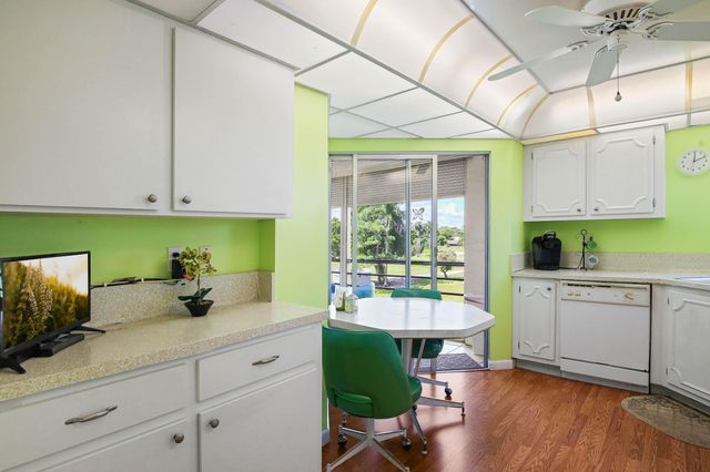 3755 VIA POINCIANA 402, Lake Worth, FL 33467
